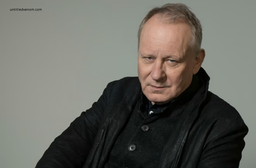 Stellan Skarsgård Biography